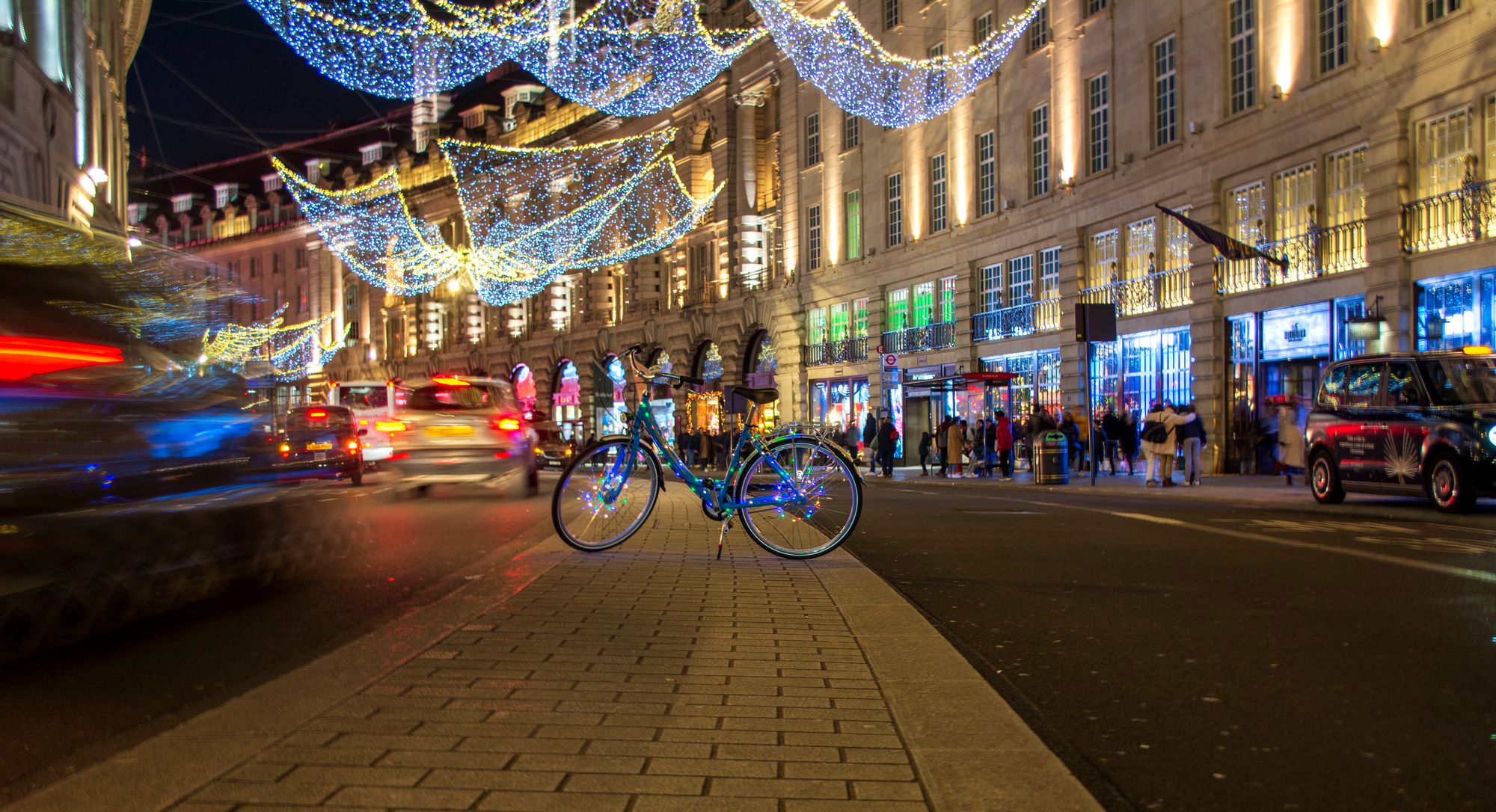 London Bicycle présente le tour féerique des lumières de Noël à Londres à  vélo