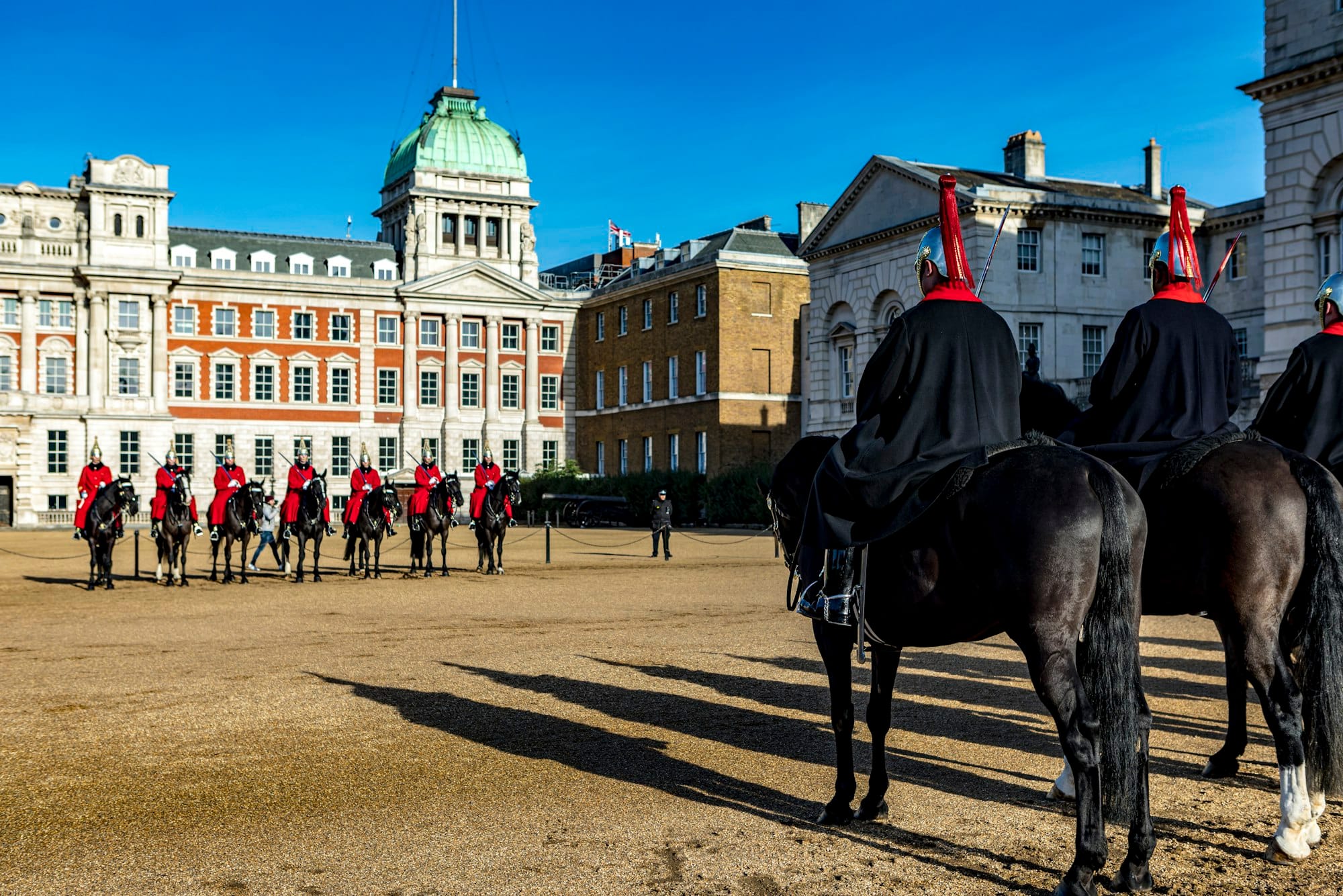Cérémonie de la relève de la Garde montée à Horse Guards Parade, Whitehall, Londres