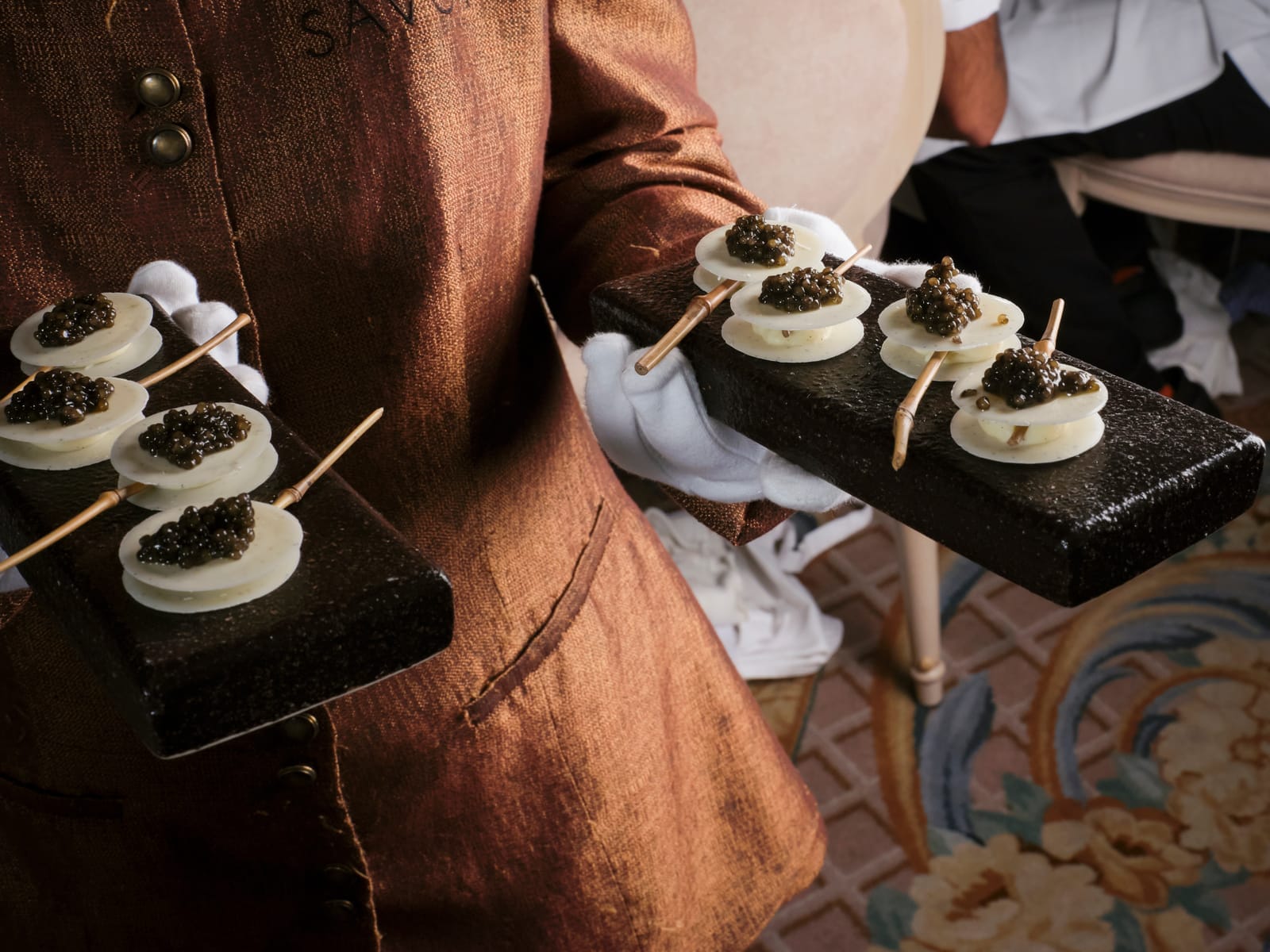Bouchées au caviar servies au Savoy