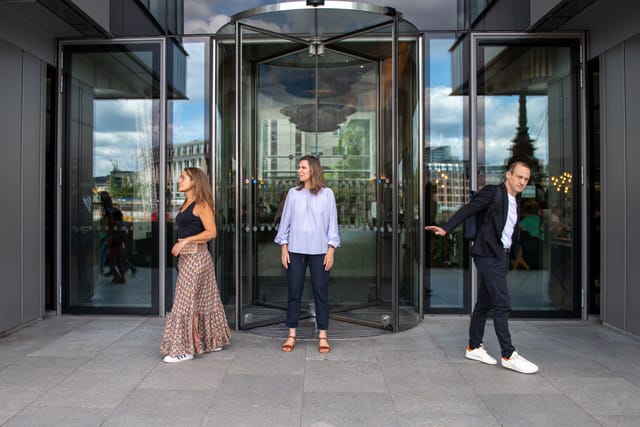 Séance photo de groupe à Londres par Albane Brand Photography