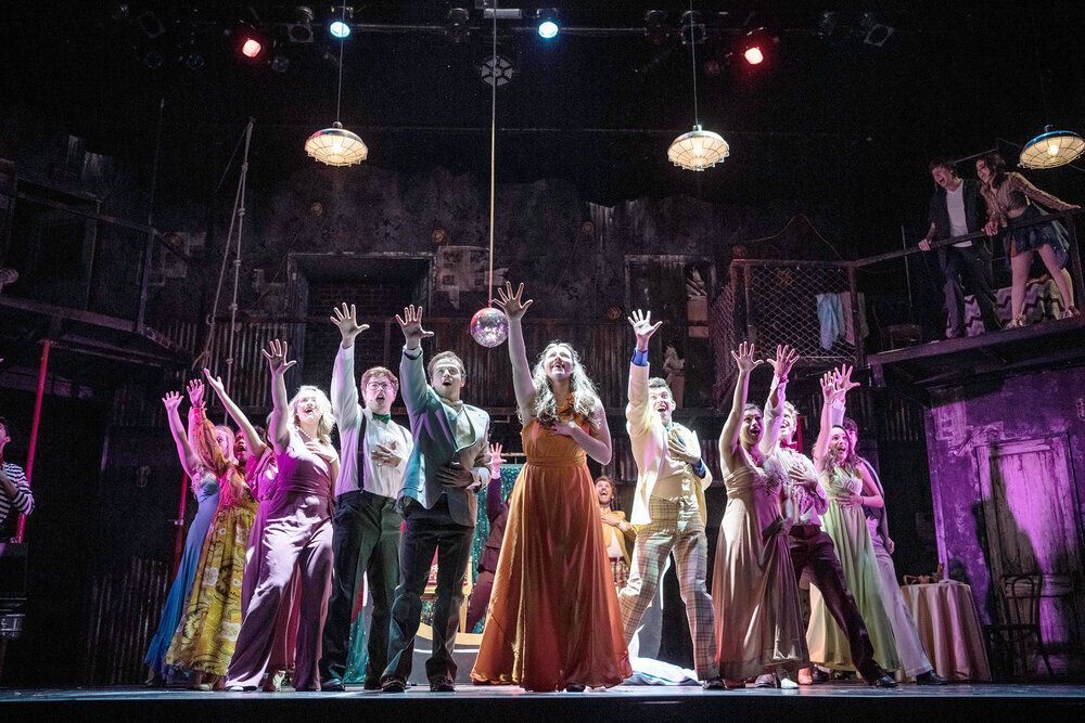 Les meilleures comédies musicales et pièces de théâtre en ligne