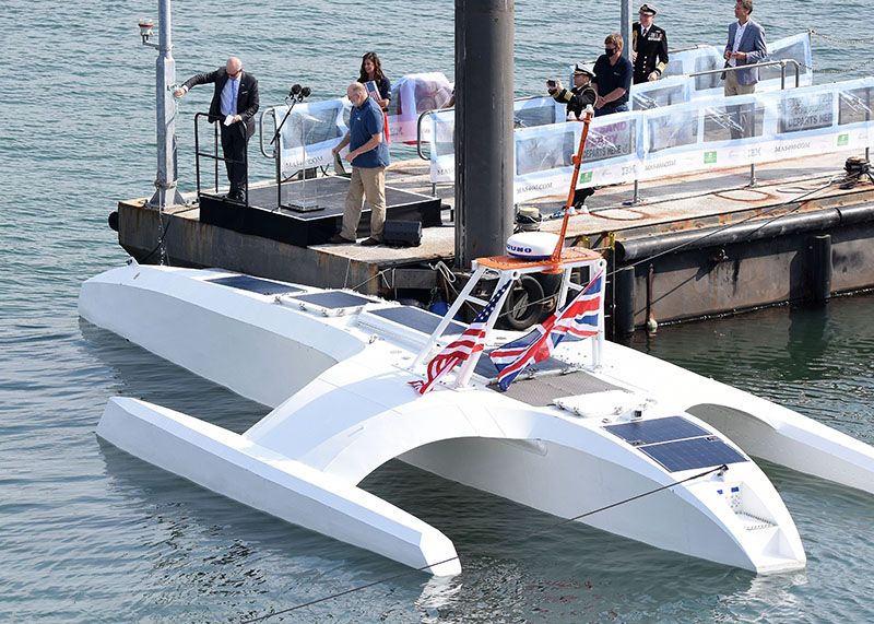 Le "Mayflower 400", premier bateau intelligent, s'attaque à l'Atlantique sans capitaine