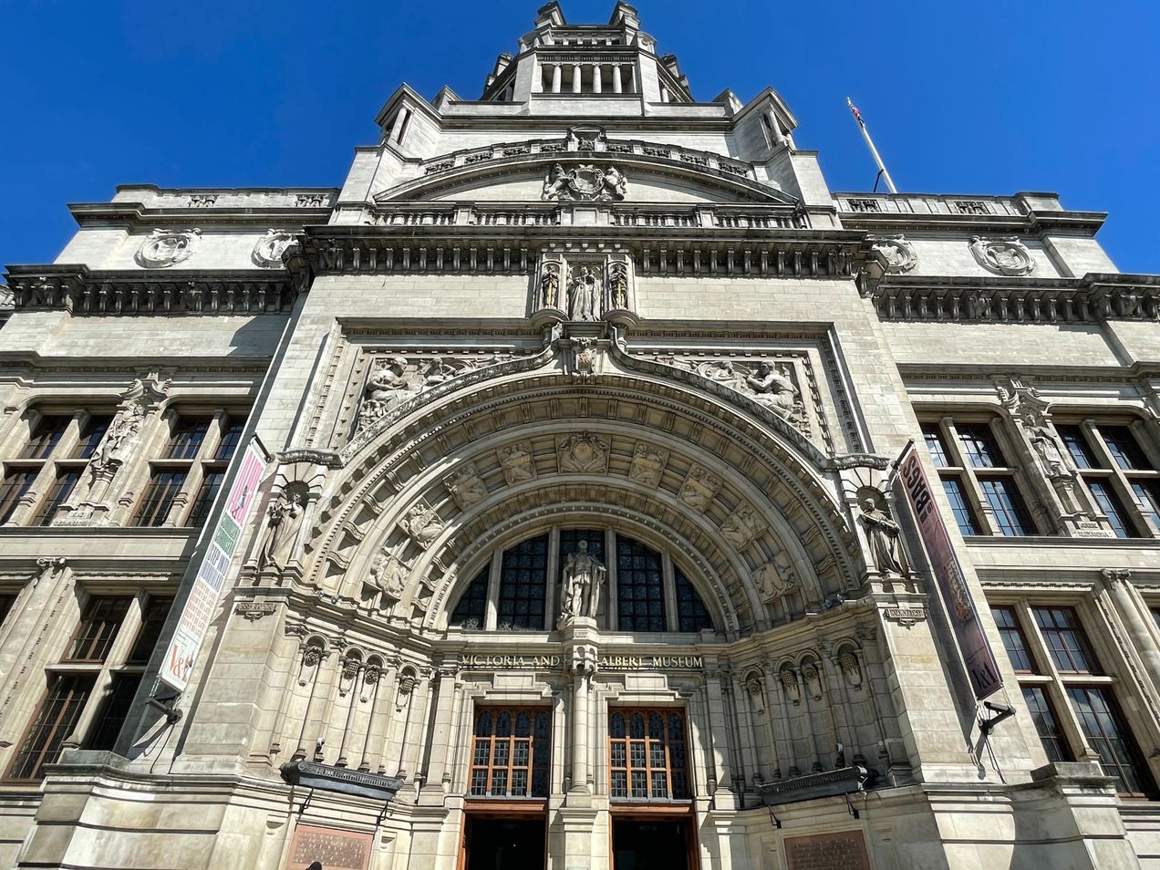 La plus grande collection d'œufs de Pâques de Fabergé depuis une génération à Londres