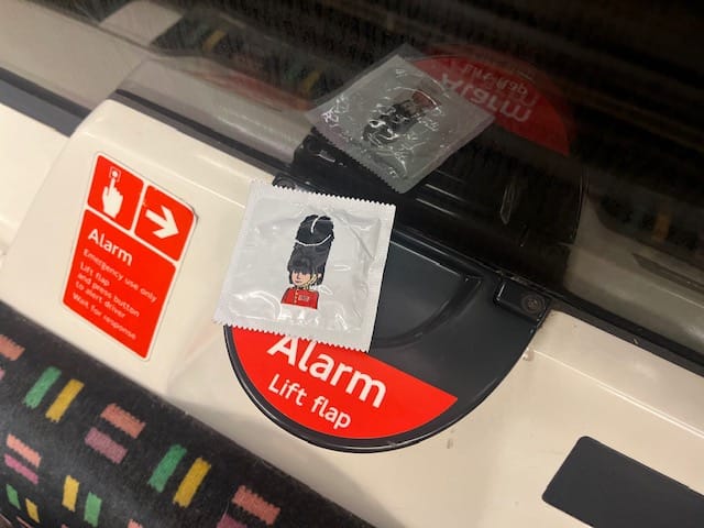 C’est pas perdu ! le bureau des objets trouvés de Transport for London fête ses 90 ans