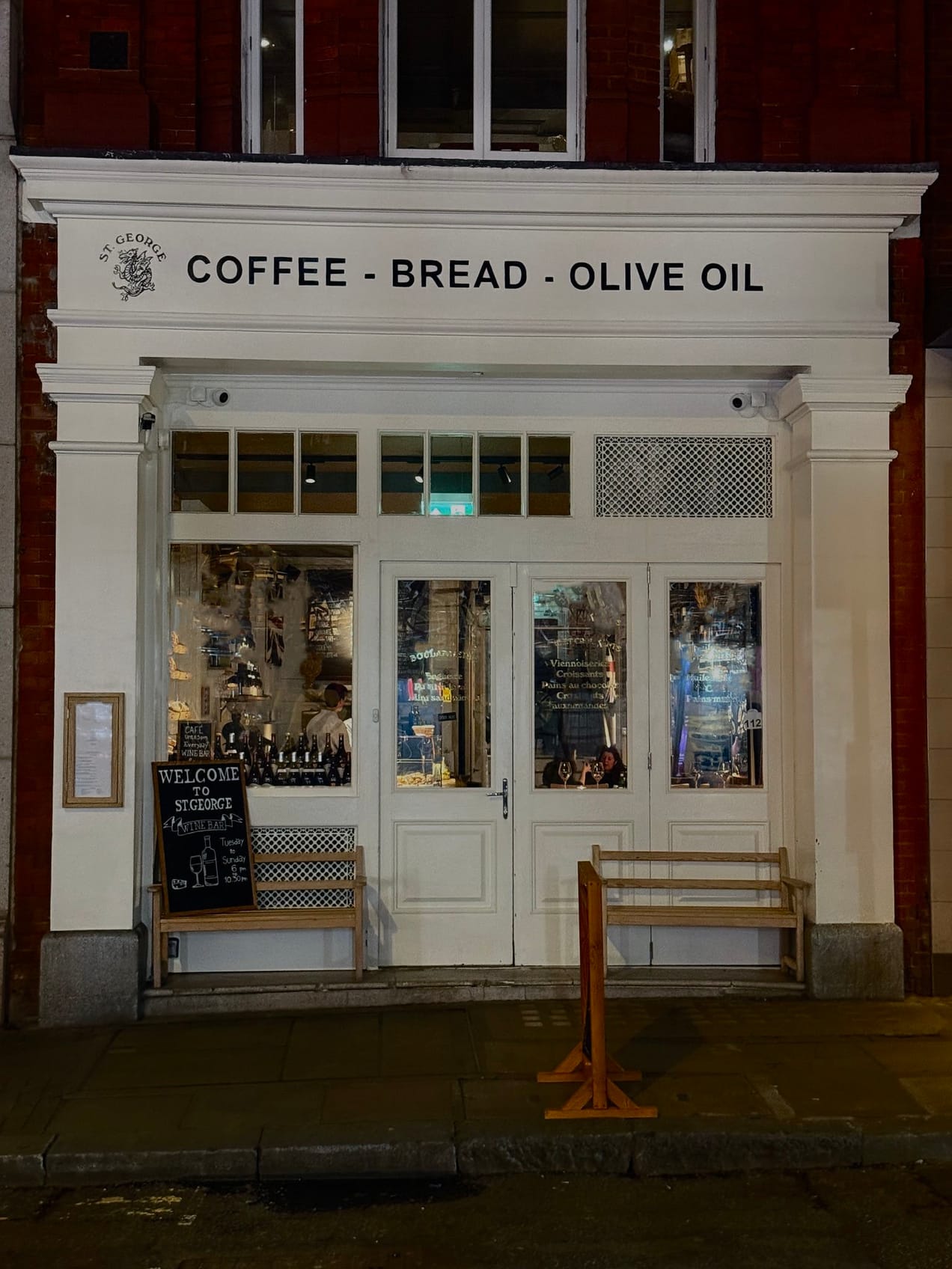 St-George Wine Bar : l'art de vivre à la Française au cœur de Covent Garden