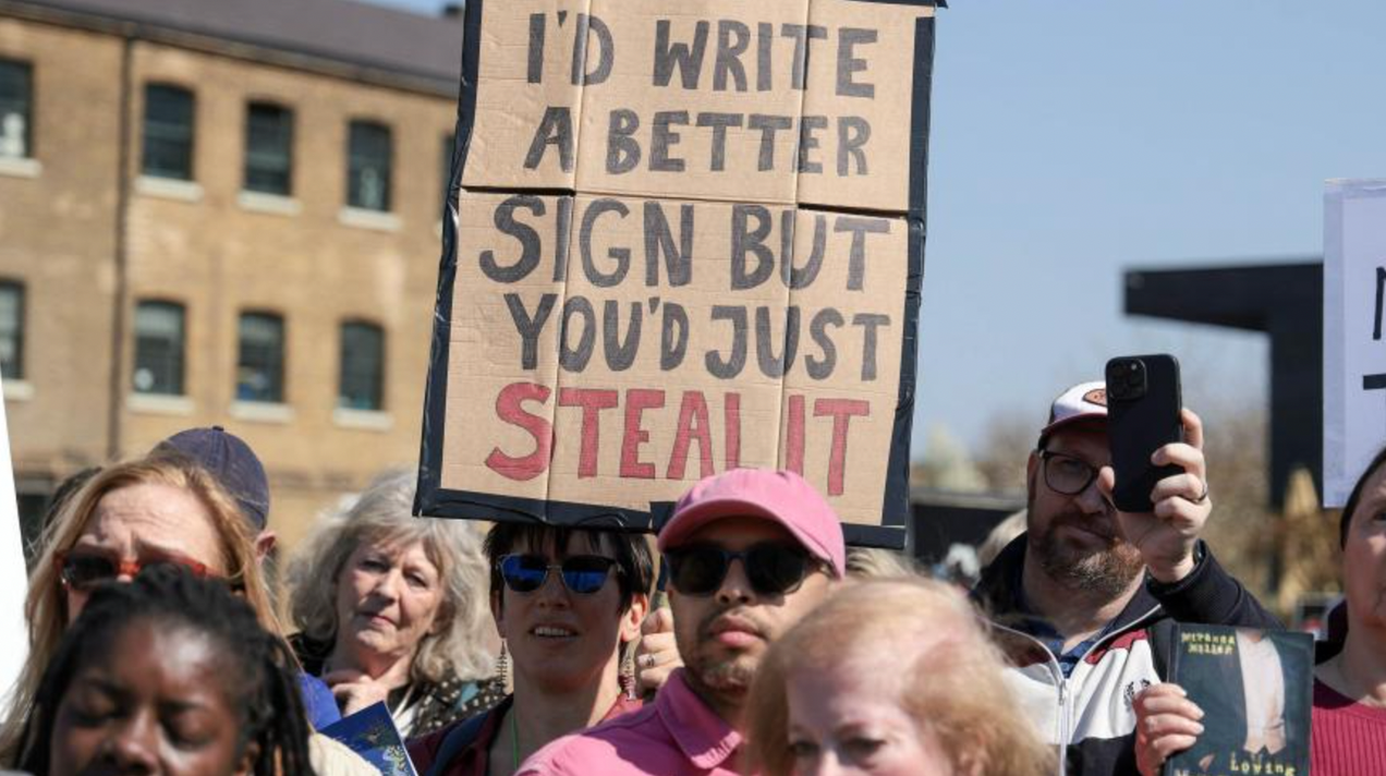 Des auteurs manifestent devant Meta à Londres contre le "vol" de leurs œuvres par l'IA