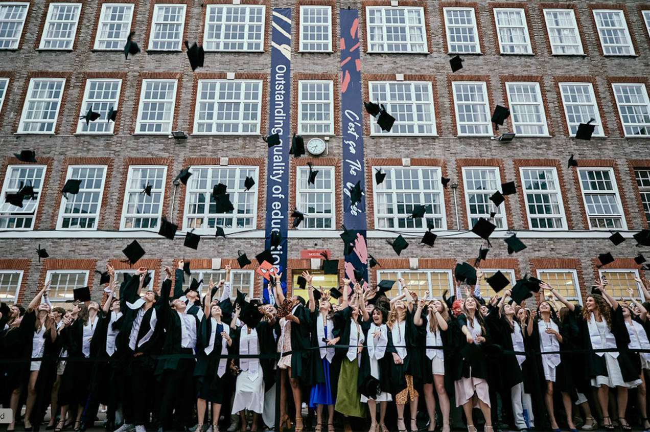 Inspiration, Innovation, Excellence : le Lycée français Charles de Gaulle vous ouvre ses portes