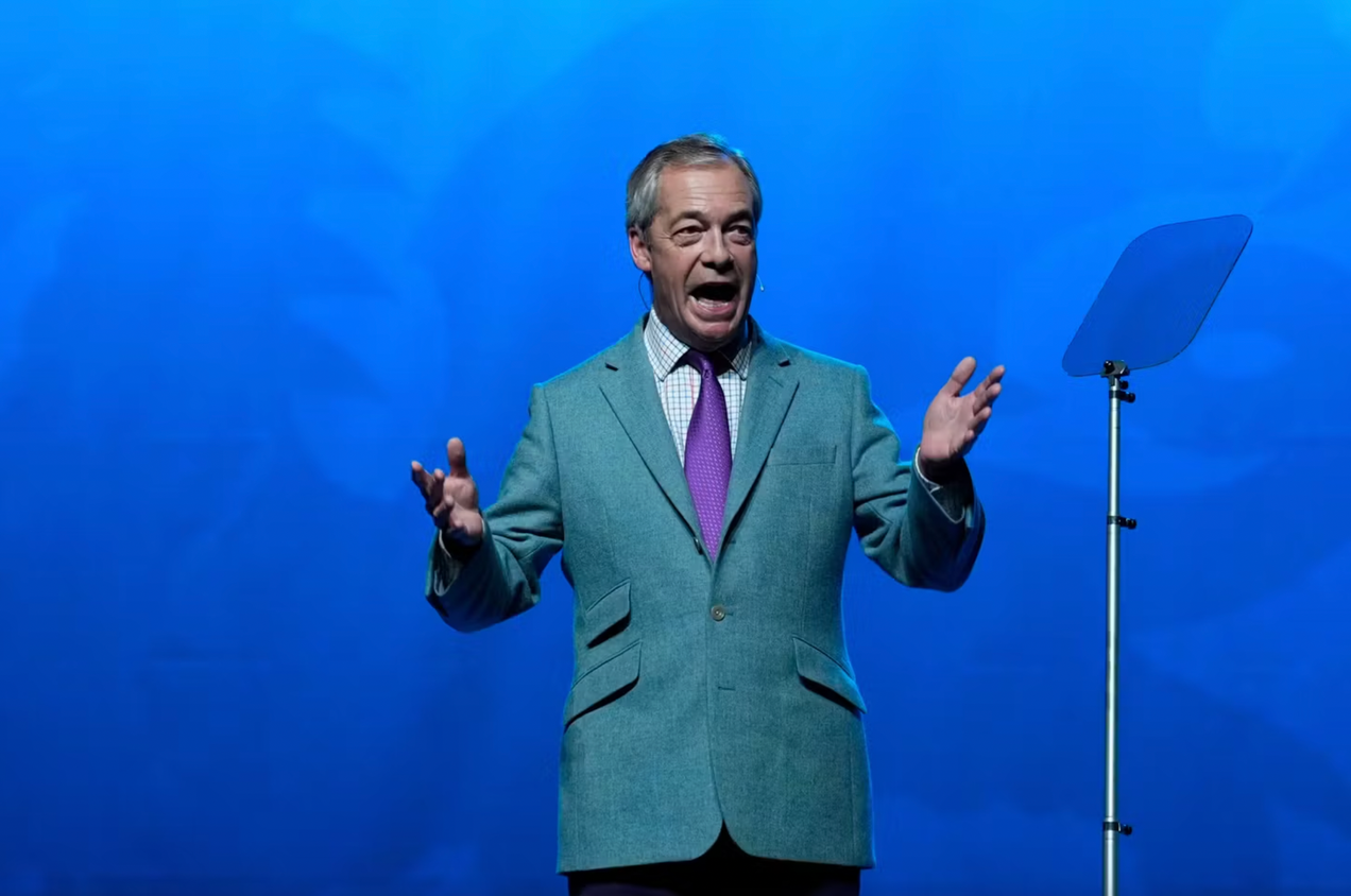 Ingérence russe au Royaume-Uni : une enquête met en cause l'entourage de Nigel Farage