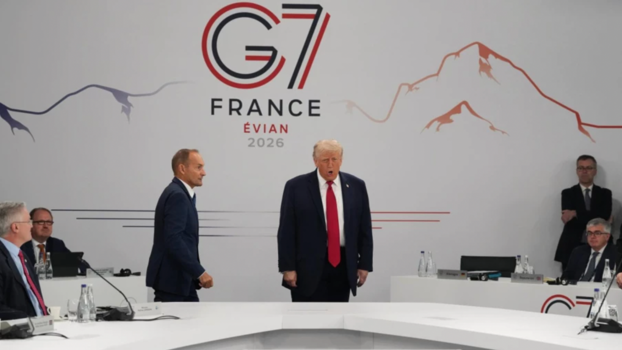 Trump signe la paix avec l'Iran à Versailles lors du G7