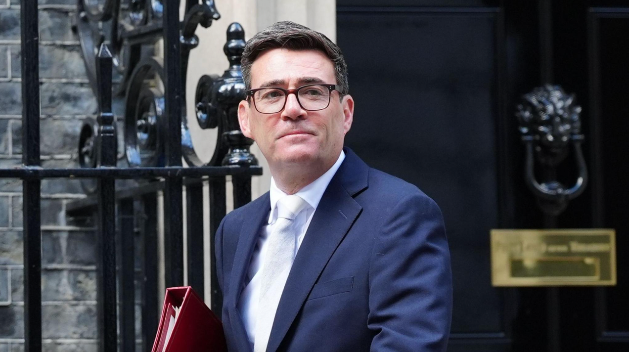 Burnham blâme Brexit et Thatcher dans son 1er discours