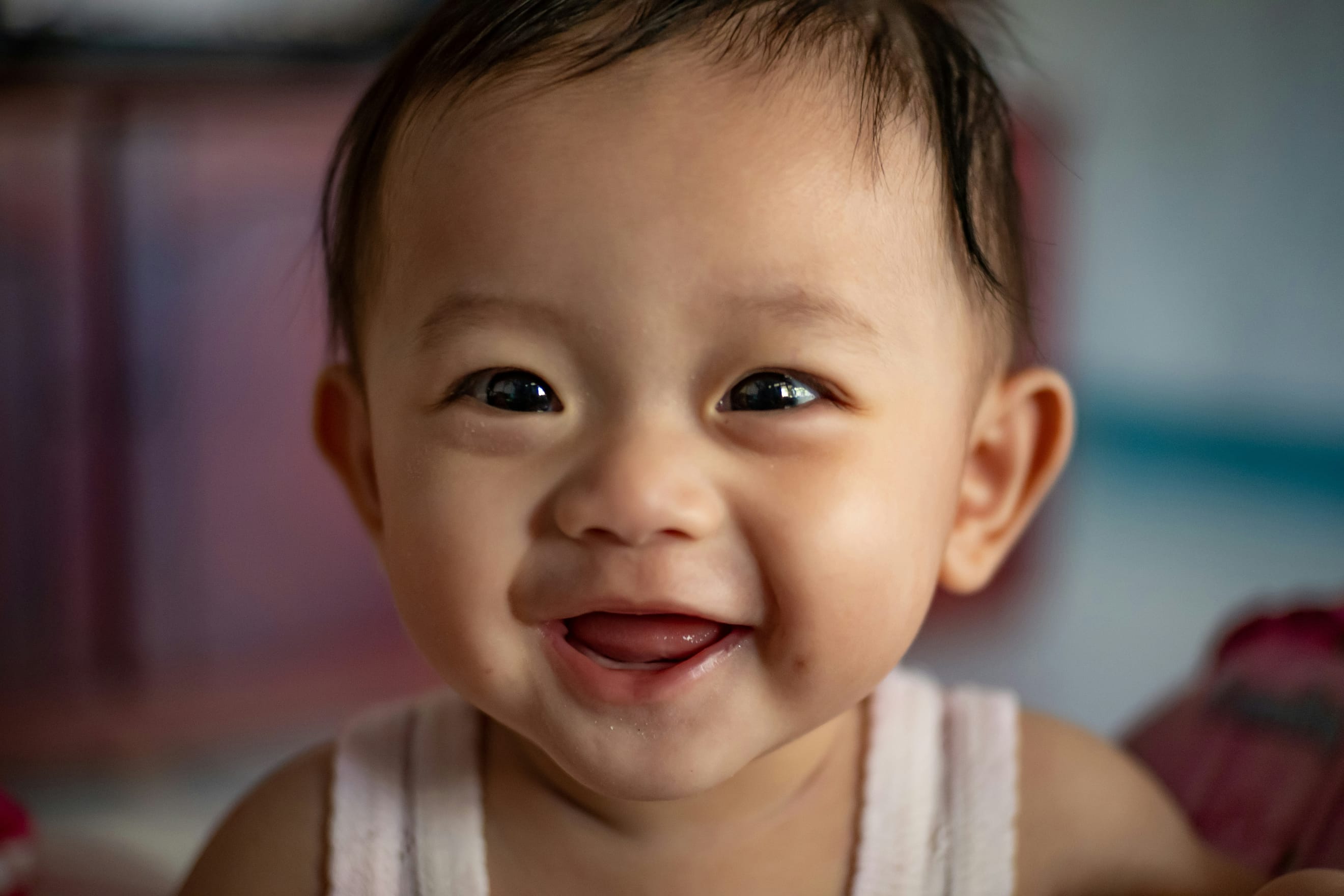 Les étapes clés du développement des bébés : Comment repérer les retards et accompagner votre enfant