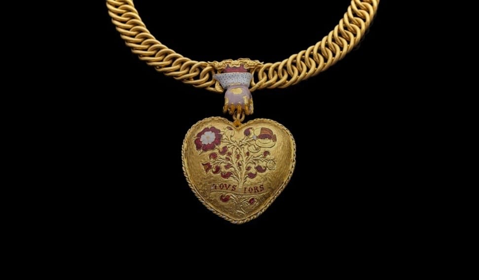 Le British Museum achète le coeur en or d'Henry VIII