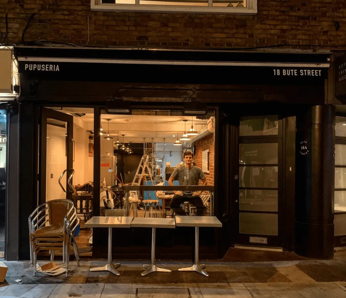 Londres : un jeune français ouvre le premier restaurant d'Angleterre qui propose des « Pupusas »